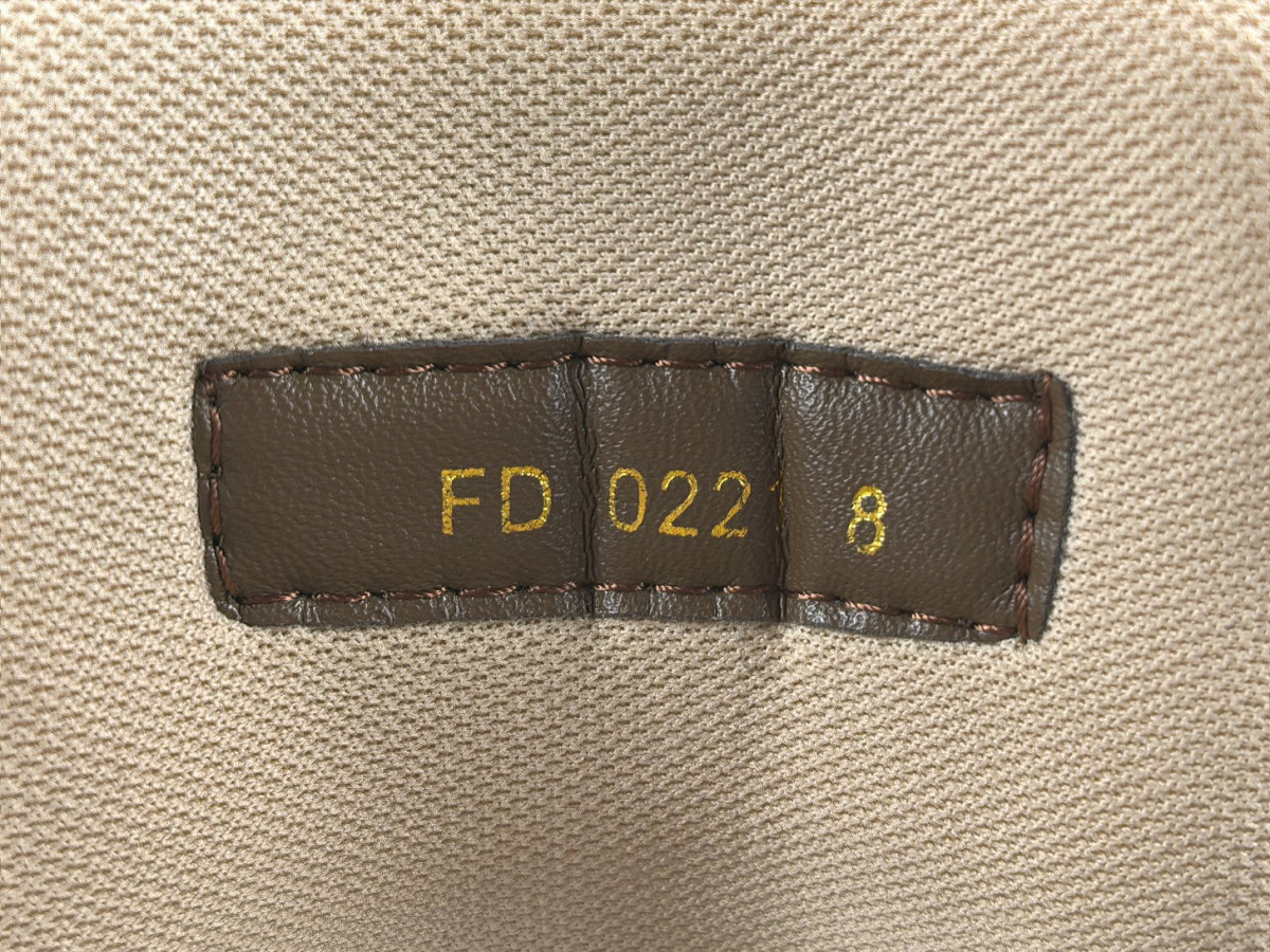 898289b77297ab3a9b771e2fcb29b133_1745637555_8204.jpg